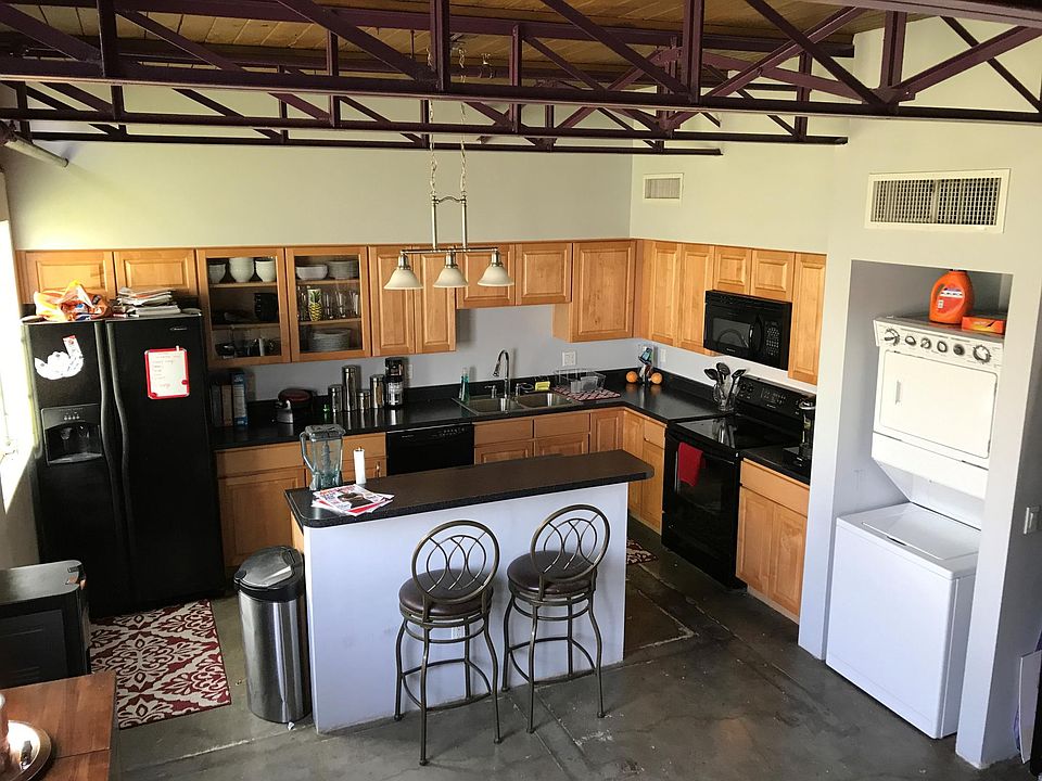 1st image of 420 S 6th Ave APT 302