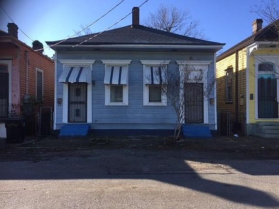 3rd image of 1320 Marigny St