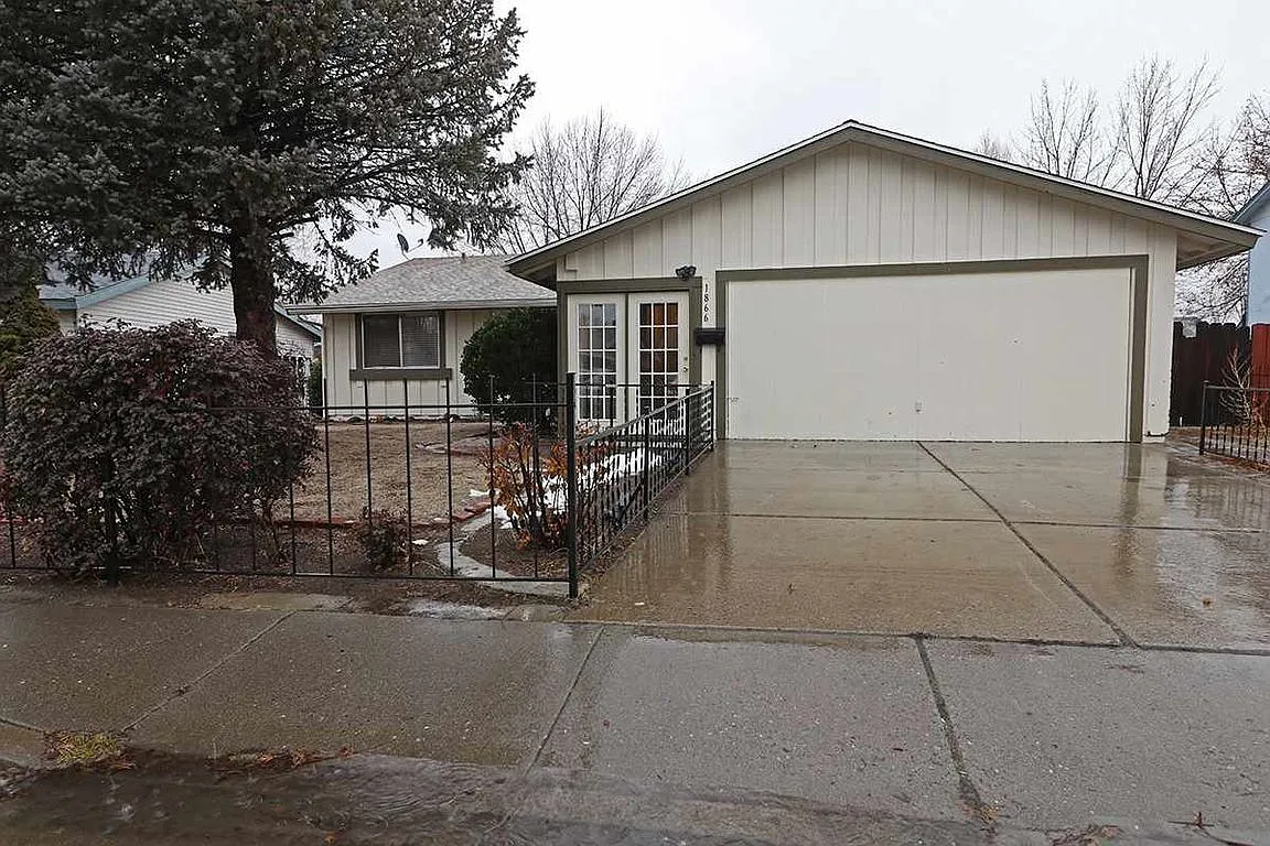 1866 Bonita Vista Dr photo 1