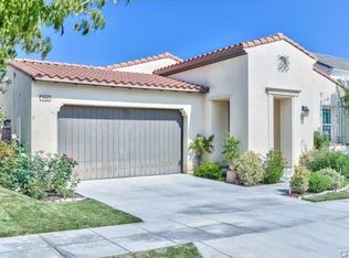 1724 Swan Loop E, Upland, CA 91784