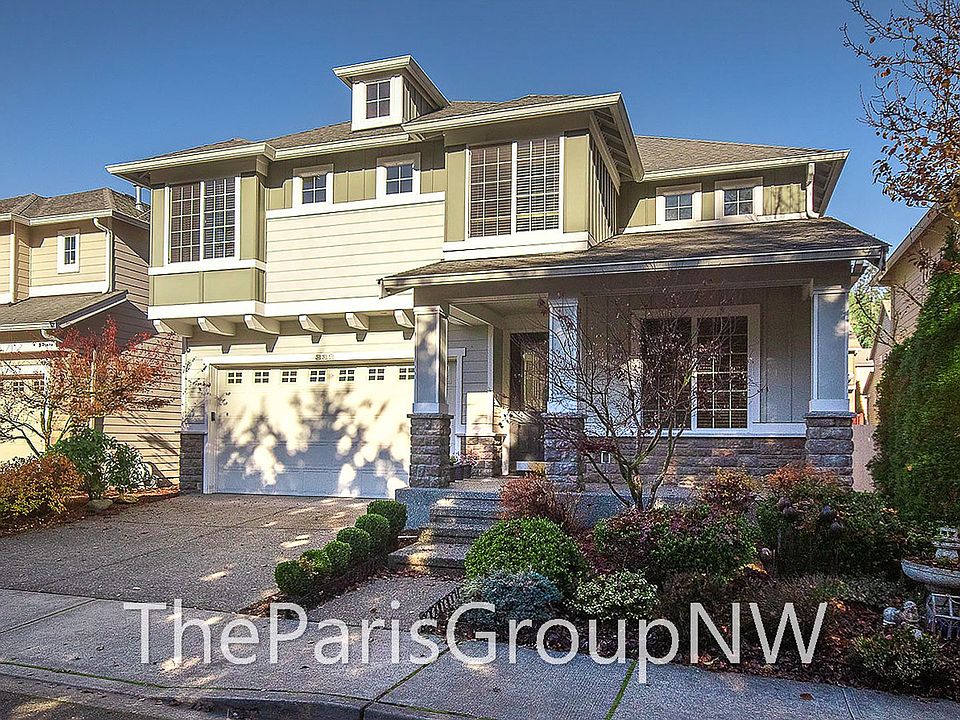 1st image of 332 222nd Ave NE