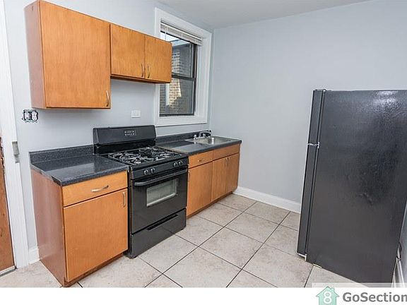 2nd image of 8104 S Essex Ave APT 1E