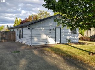 410 N 7th St, Harrisburg, OR