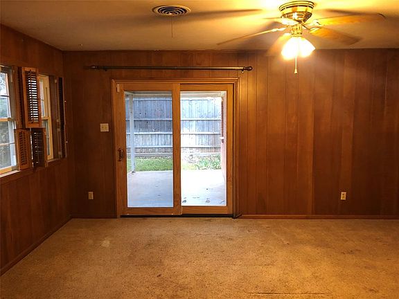 3rd image of 2149 S Elmwood Dr