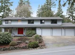 21830 NE 16th St, Sammamish, WA 98074
