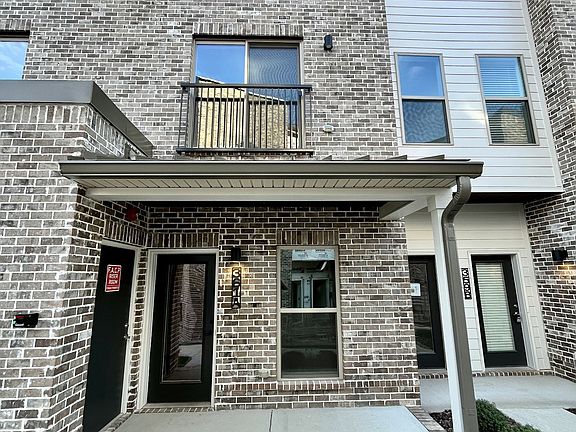 3rd image of 361A Wellows Chase Lot 25A