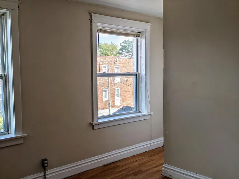 3926 Penrose St #2F — Photo 8