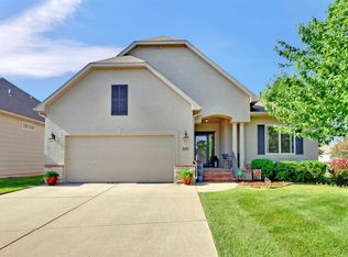 3130 N Lake Ridge Ct, Wichita, KS 67205