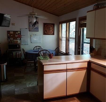 5th image of 110 Waters Mill Cir