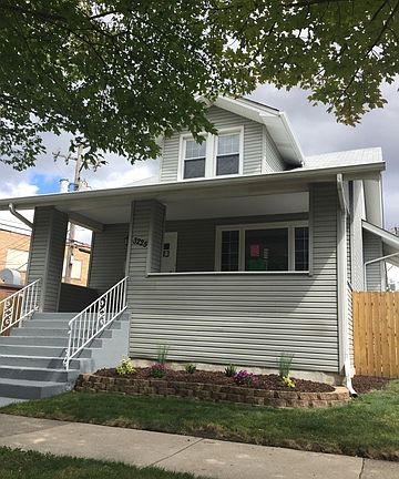 4th image of 3225 Scott St