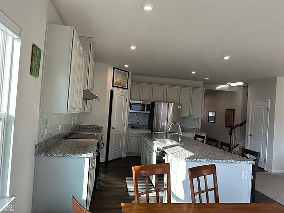 4th image of 19171 Foley Dr