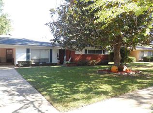 4 Paul Dr, Texarkana, TX 75503