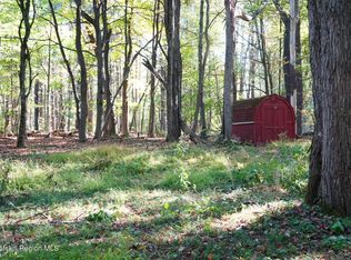 40 Huntington Dr, Freehold, NY 12431