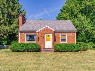 1546 Brittain Rd, Akron, OH 44310