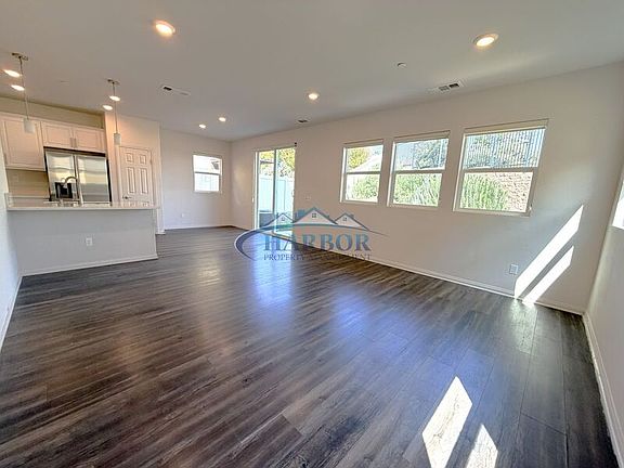 2nd image of 11812 Vienna Ln