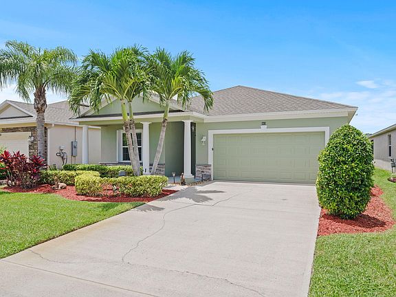 2nd image of 865 Morning Cove Cir SE