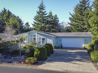 515 Robin Ln, Florence, OR 97439