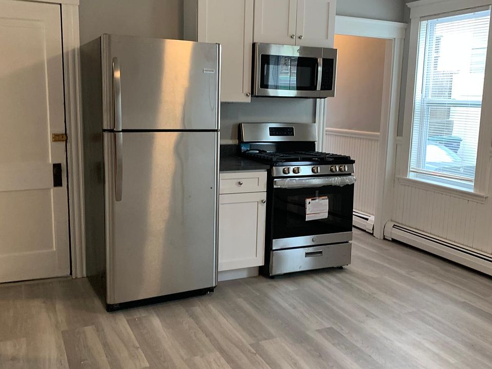 1st image of 1-58 Salem St #1