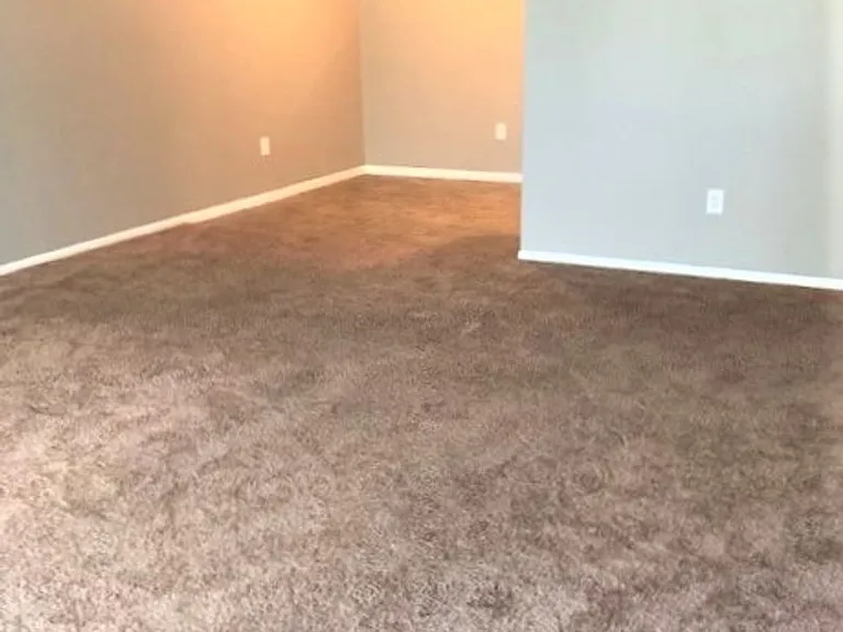 Garden Oaks Apartments — Photo 28