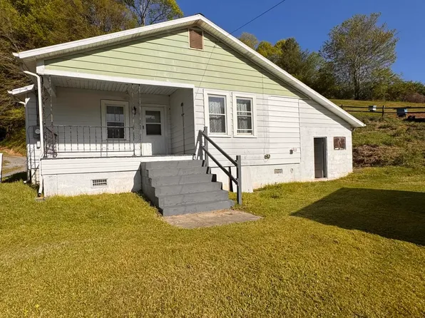 11985 Tazewell Rd, Coeburn, VA 24230