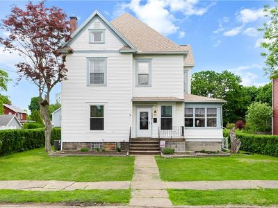 311 W Poplar St, Grove City, PA, 16127