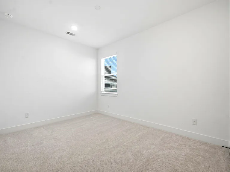 21202 Creeping Bentgrass Dr — Photo 24