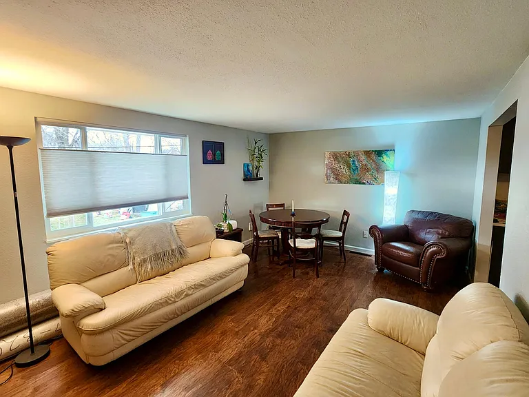 707 Rees Ct — Photo 6