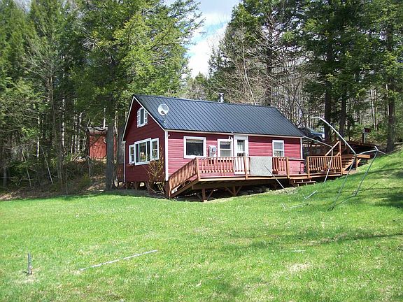 3rd image of 71 Salisbury Dr