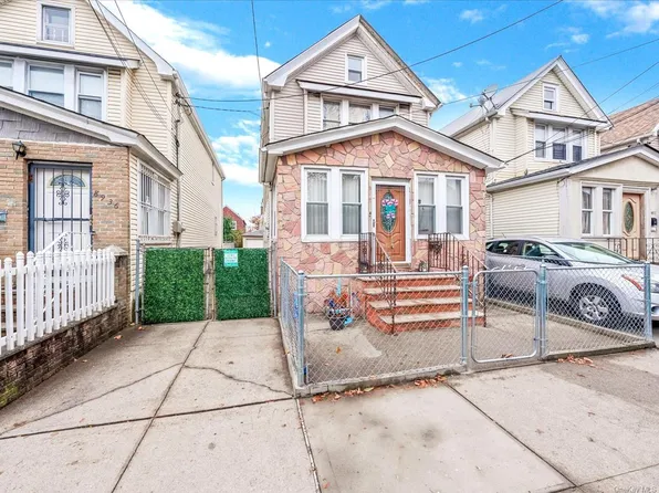 89-32 184 Place, Hollis, NY 11423