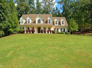 65 Retreat Dr, Newnan, GA 30263