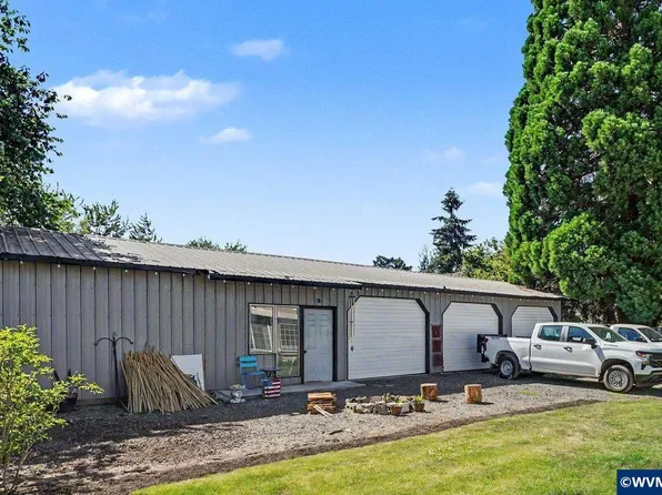 205 Kenwood Ave NE, Salem, OR 97301