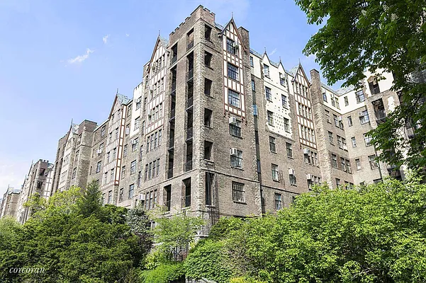 Sold by Corcoran | media 8