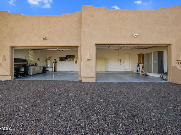 4th image of 125 E DESERT HILLS Drive