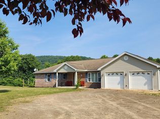 855 Sheaffers Valley Rd, Landisburg, PA 17040