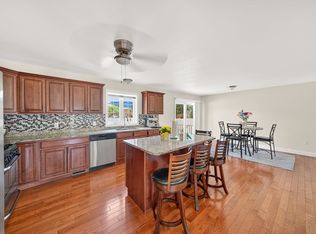 682 Laurel St, Fall River, MA 02721