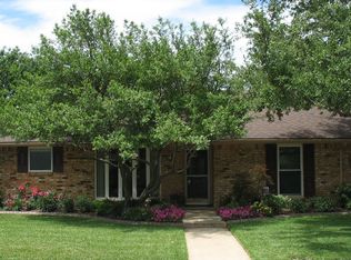 2323 Stone Glen Ln, Carrollton, TX 75007