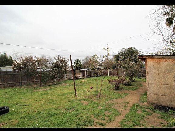 4th image of 2113 Monterey St