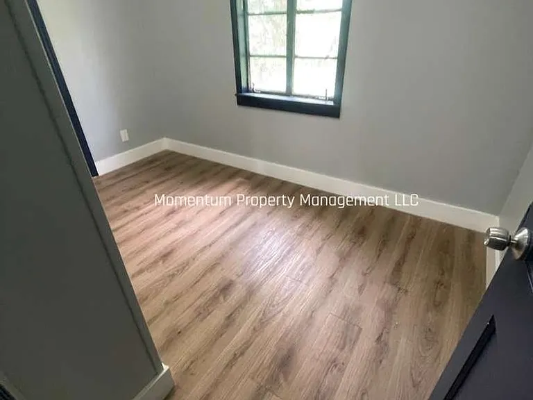 1145 N Stella Ave — Photo 18