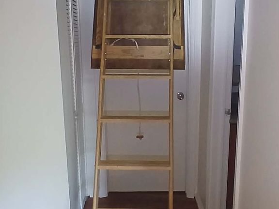 4th image of 210 Hancock Ct
