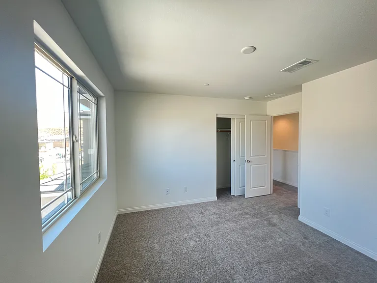 21469 Thomas Ct — Photo 66