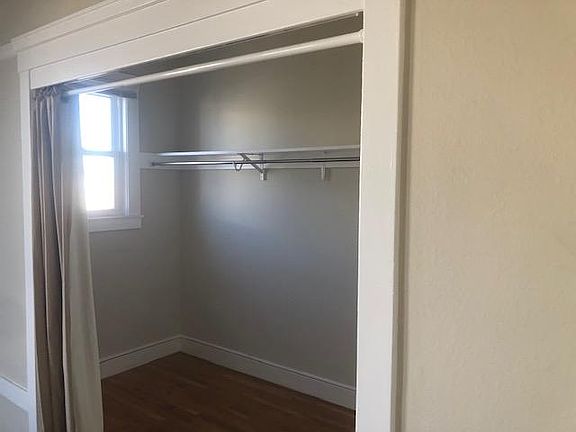 3rd image of 427 8th Ave #4