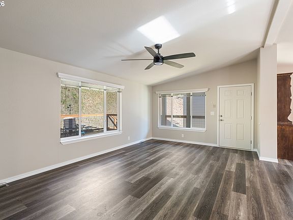 5th image of 66017 N Bay Rd