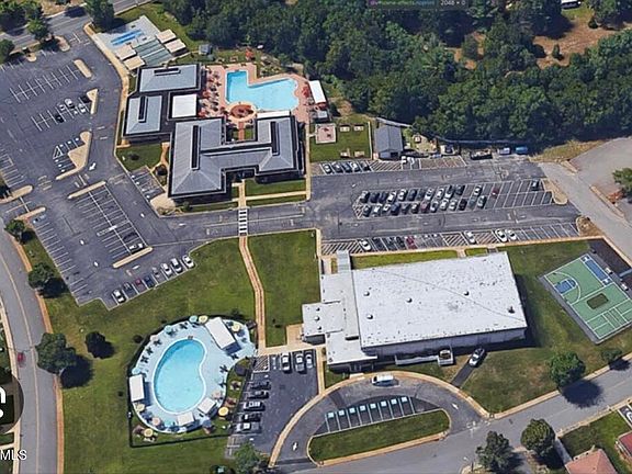 2nd image of 64 Castle Harbor Drive