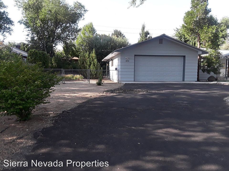 2nd image of 3090 Knight Rd