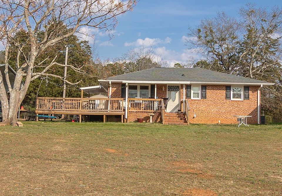 1st image of 708 Sexton Gin Rd