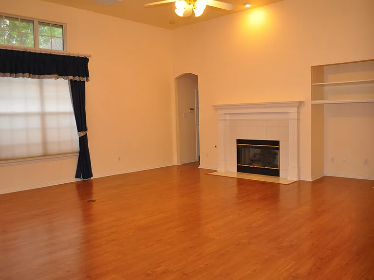 3416 Glenmoor Dr — Photo 10