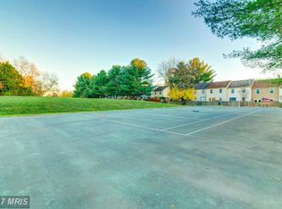 5528 Bridgewood Dr, Fairfax, VA 22032