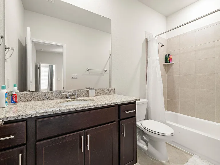 604 Spindrift Ln — Photo 23