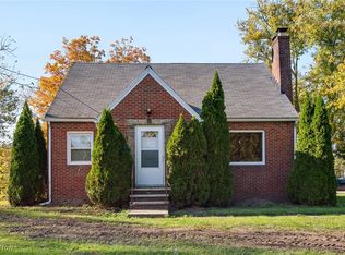 2801 Ravenna Ave NE, Louisville, OH 44641