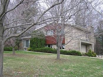1st image of 4847 E Hillcrest Dr
